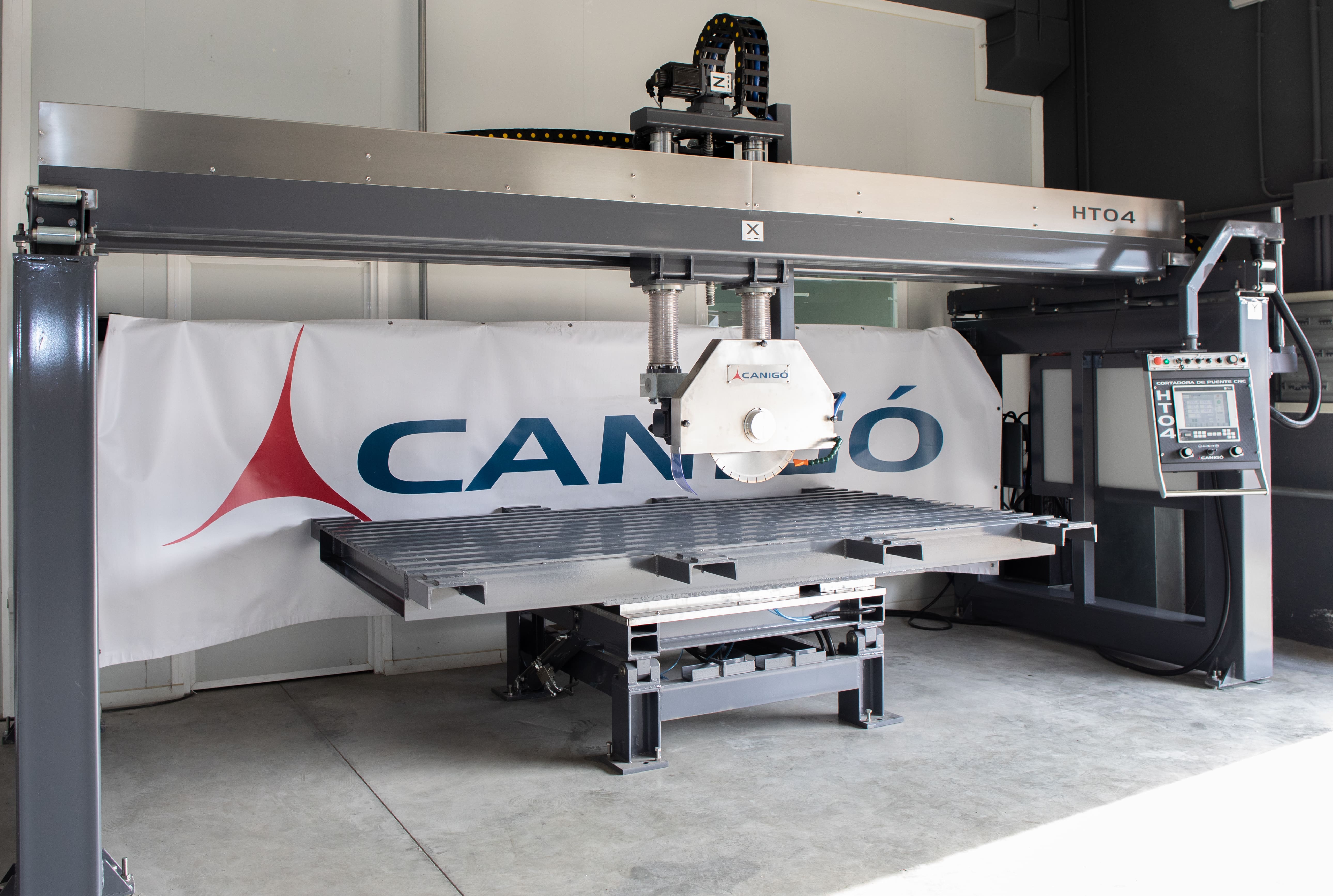 HTO4 JS CNC